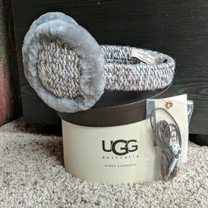 UGG Wired Earmuffs (Knit Cable)